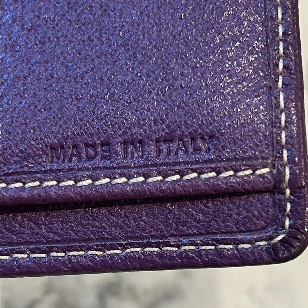 LAI Made in Italy Genuine Leather Wallet in Plum Purple - Picture 5 of 8
